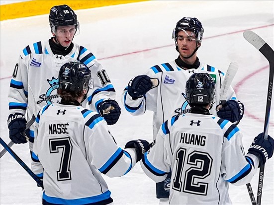 Les Sags victorieux à leur match d’ouverture local