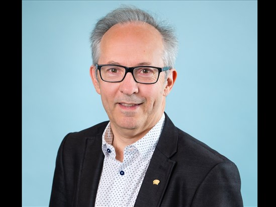 Un pionnier mondial de la robotique originaire du Saguenay-Lac-Saint-Jean nommée lauréat 