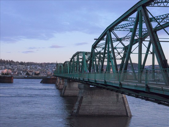 Le pont de Sainte-Anne s’illuminera en début de soirée