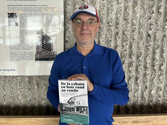 De la cabane en bois rond au condo : l’histoire des habitations du Saguenay–Lac‑Saint‑Jean