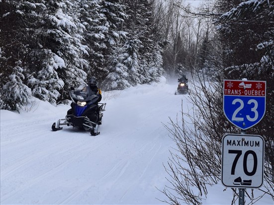 Le SPS intensifie ses opérations auprès des motoneigistes