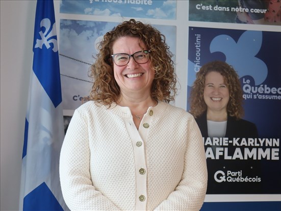 La candidate péquiste dénonce la centralisation du réseau de la santé
