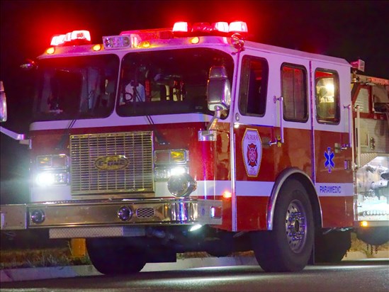 Quatre véhicules incendiés