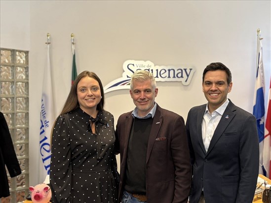 La candidate libérale soutient les travailleurs de Domtar