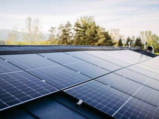 Un projet d’énergie solaire présenté en séance d’information publique