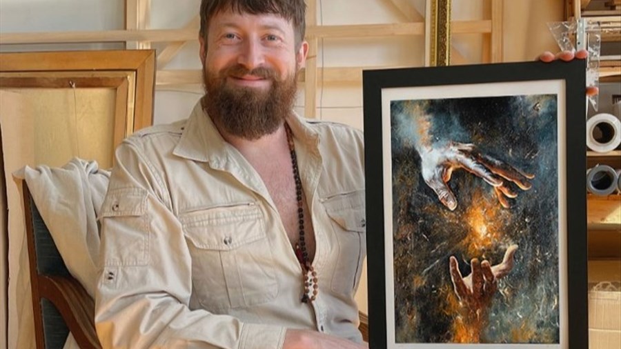 Olivier Corneau présentera ses œuvres à la « End of the World Biennial » 