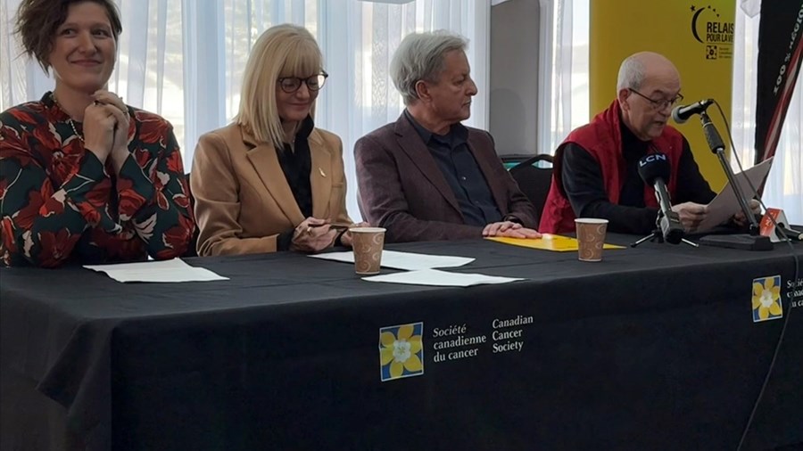 “Le cancer m’a sauvé la vie”, affirme la Porteuse d’Espoir