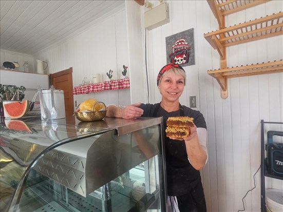 Réouverture de la pâtisserie Vite des péchés à Jonquière