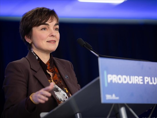 Christine Fréchette garantit l’avenir des centrales de Domtar 