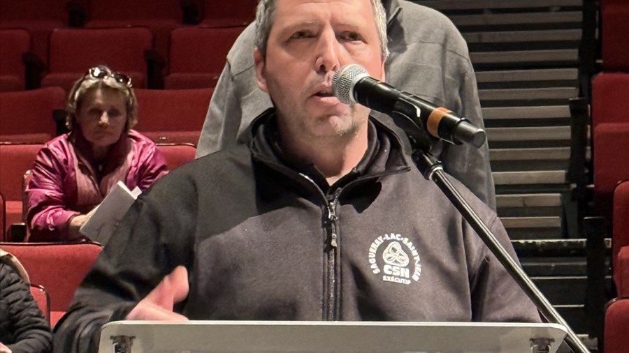 Luc Thériault sous-entend une restriction sur la vente d’électricité