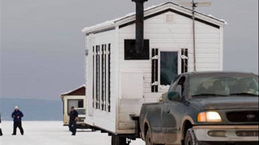 Contact Nature presse les pêcheurs de retirer les cabanes d’ici samedi