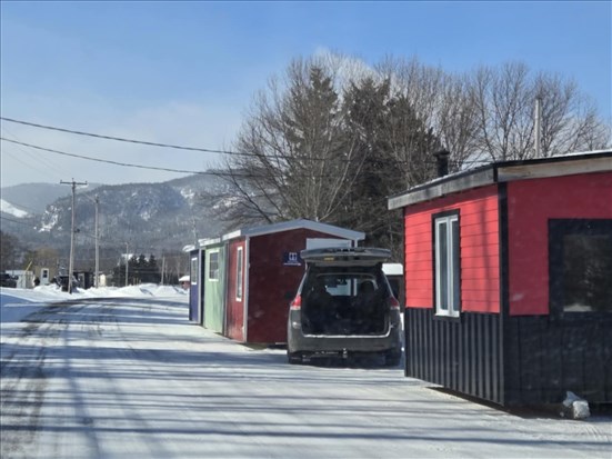 Saguenay tranche pour le retrait des cabanes à pêche ce samedi