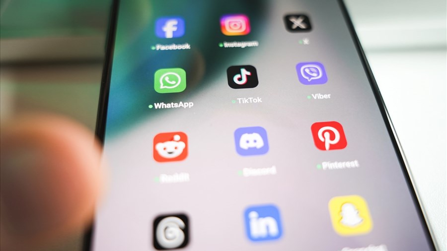 Qlub veut inciter Québec à quitter les médias sociaux étrangers
