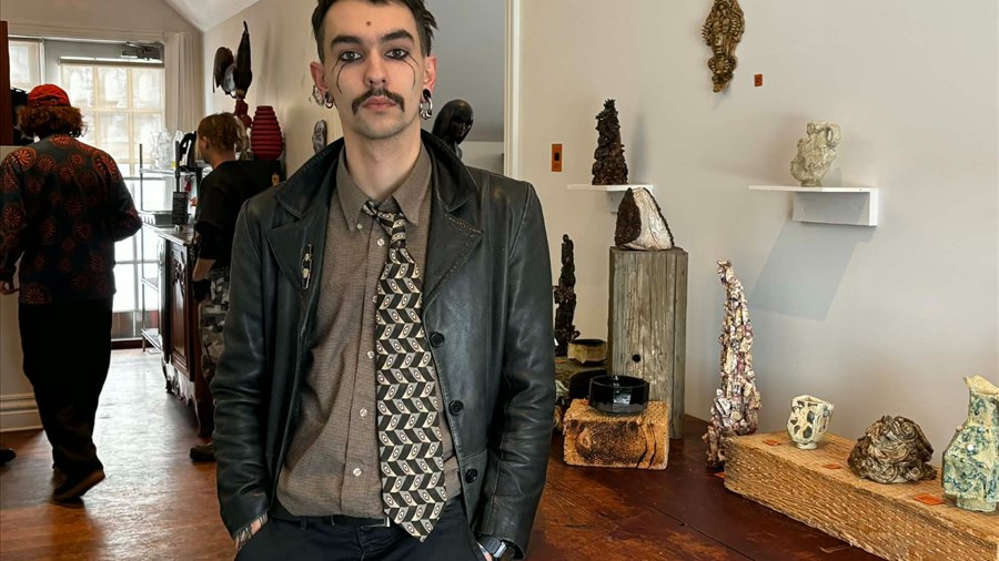 Une exposition de céramique anti-art présentée à Larouche