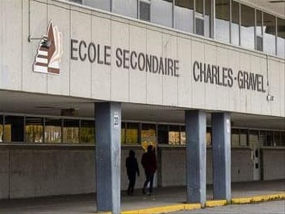 Près de 4 000 élèves porteront le demi-uniforme à la rentrée scolaire