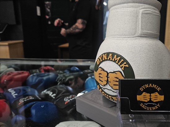 L’heureux problème d’être victime de son succès  