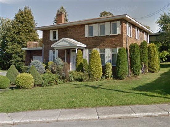 Des citoyens s’opposent à la démolition d’une résidence à Chicoutimi