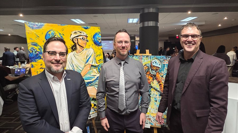 La Véloroute des Bleuets prise comme modèle de véloconomie