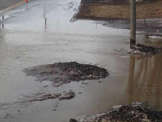 Le niveau de l’eau se stabilise à Saguenay après des inondations