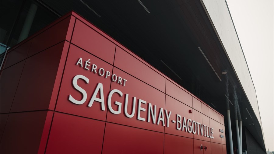 Des douanes à l'aéroport Saguenay-Bagotville? Pas demain la veille