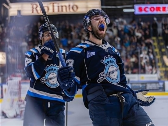 Les Saguenéens égalisent la demi-finale