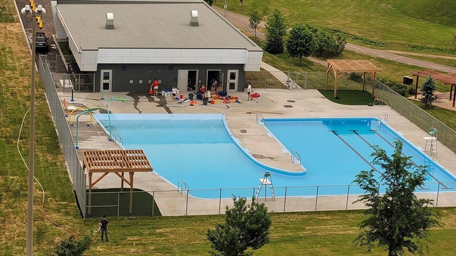 Le projet de piscine chauffée à Saguenay bientôt complété 