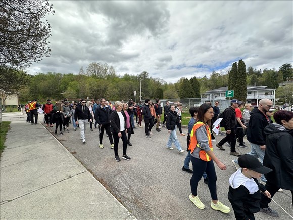 Sensibiliser la population à la sclérose en plaques  