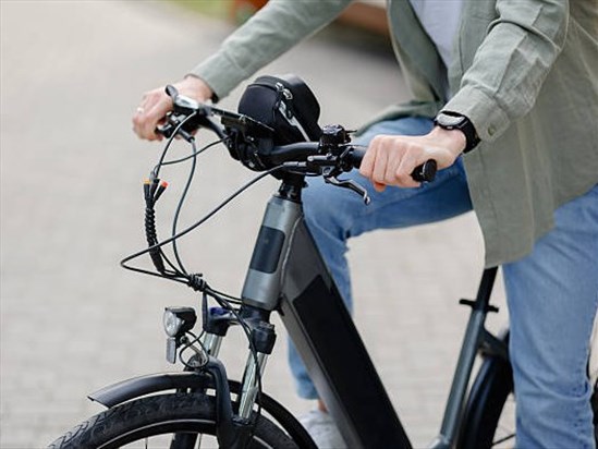 Des vélos d’assistance électrique pour les employés de l’UQAC 