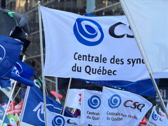 La CSQ conteste la Loi 4 devant les tribunaux