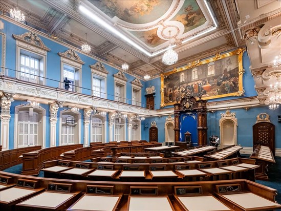 Fin des travaux majeurs au Salon Bleu de l’Assemblée nationale