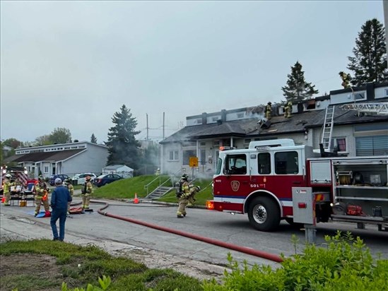 Feu sur la rue Ste-Catherine à Jonquière