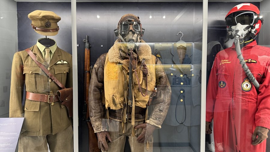 Le Musée de la Défense aérienne inaugure une nouvelle exposition