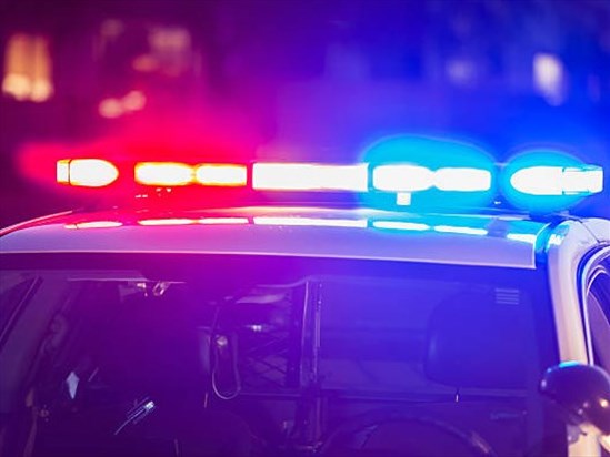 Une femme enceinte arrêtée au volant dans une condition particulière