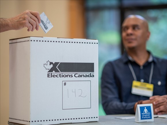 Le projet de loi C‑25 sur l’intégrité des élections est sanctionné