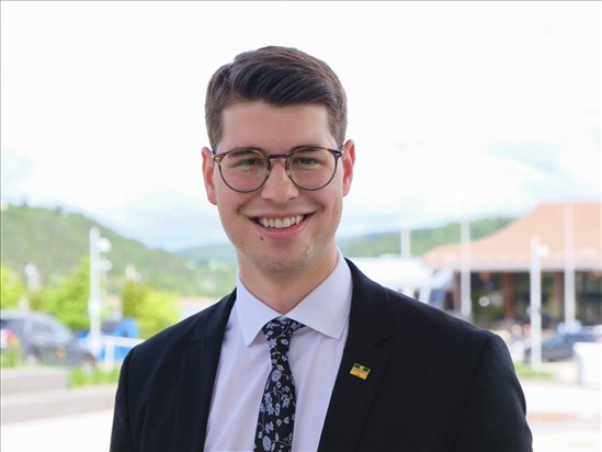 Émile Simard remporte l’investiture du Parti Québécois dans la circonscription de Dubuc