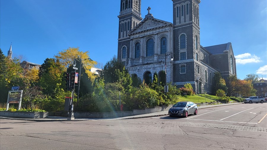 Un appui de Québec pour sécuriser la cathédrale de Chicoutimi