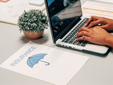 Où acheter son assurance entreprise en ligne au Québec? Les 5 meilleures options en 2026