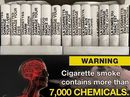 De nouvelles mises en garde sur les paquets de cigarettes d’ici août