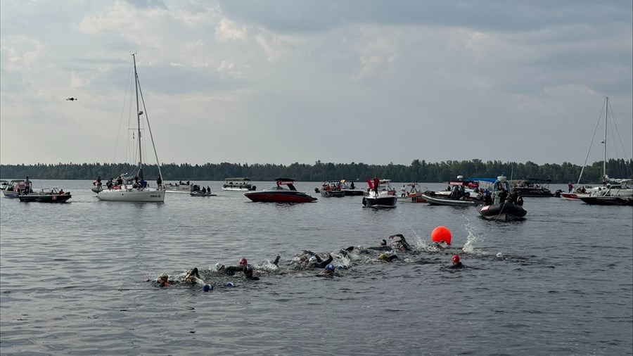 Départ lancé pour la Traversée internationale du lac Saint-Jean