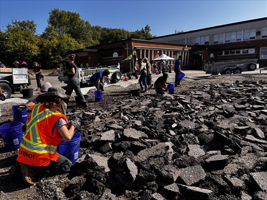 Deux écoles de la région troquent l’asphalte pour la verdure 